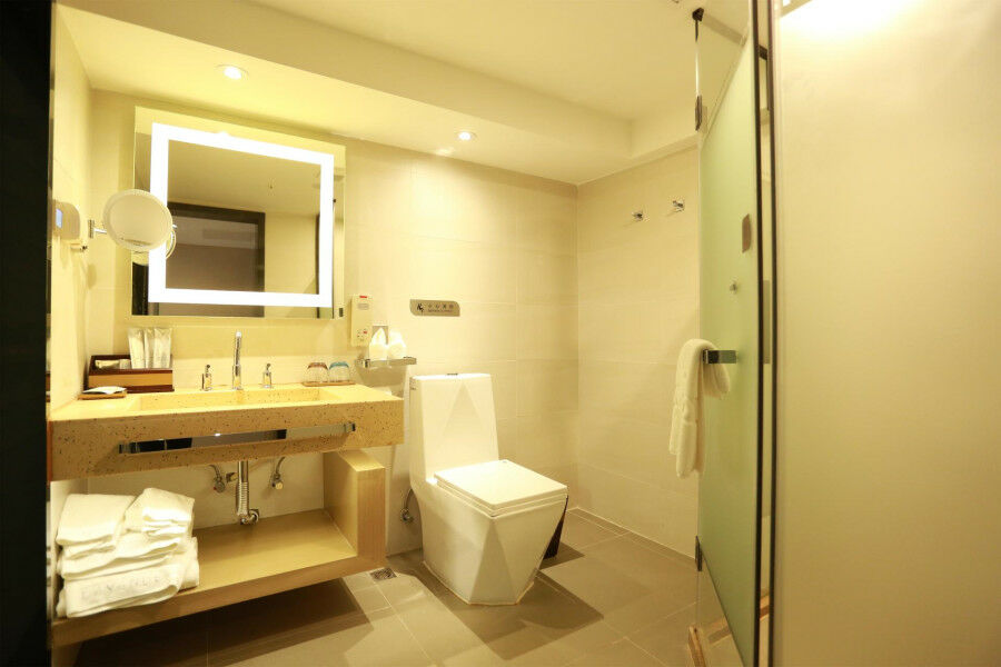Lavande Hotel Baogang Avenue Guangbai Xinyi Branch Guangzhou Exterior foto